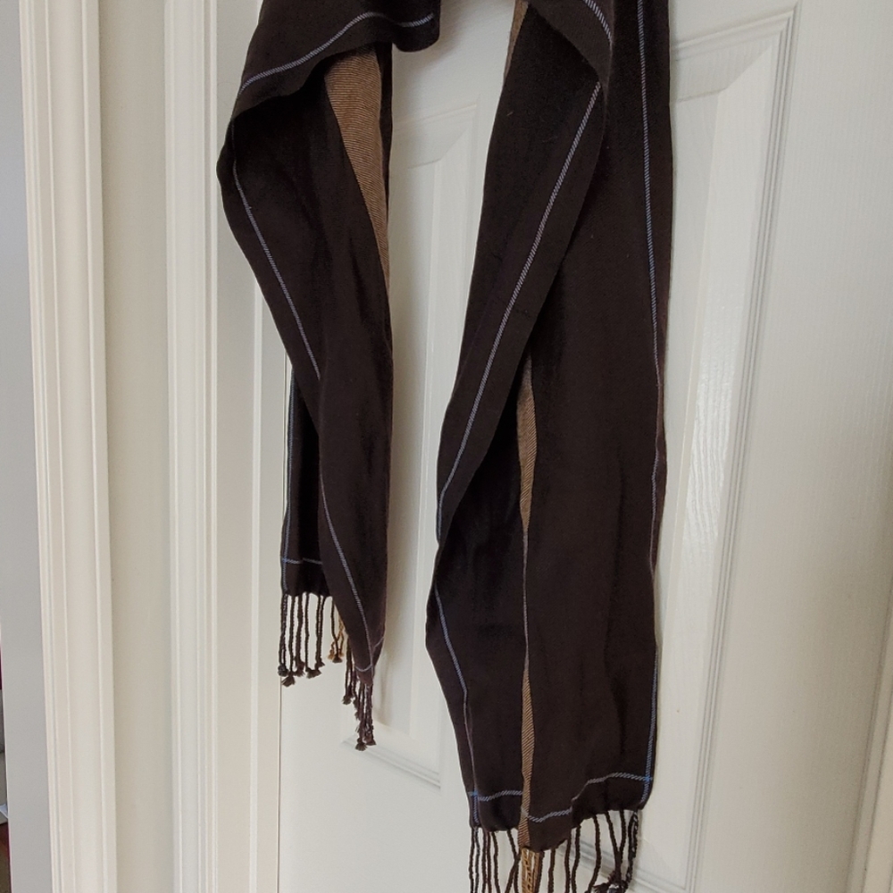 Scarf - Picture 5 of 6